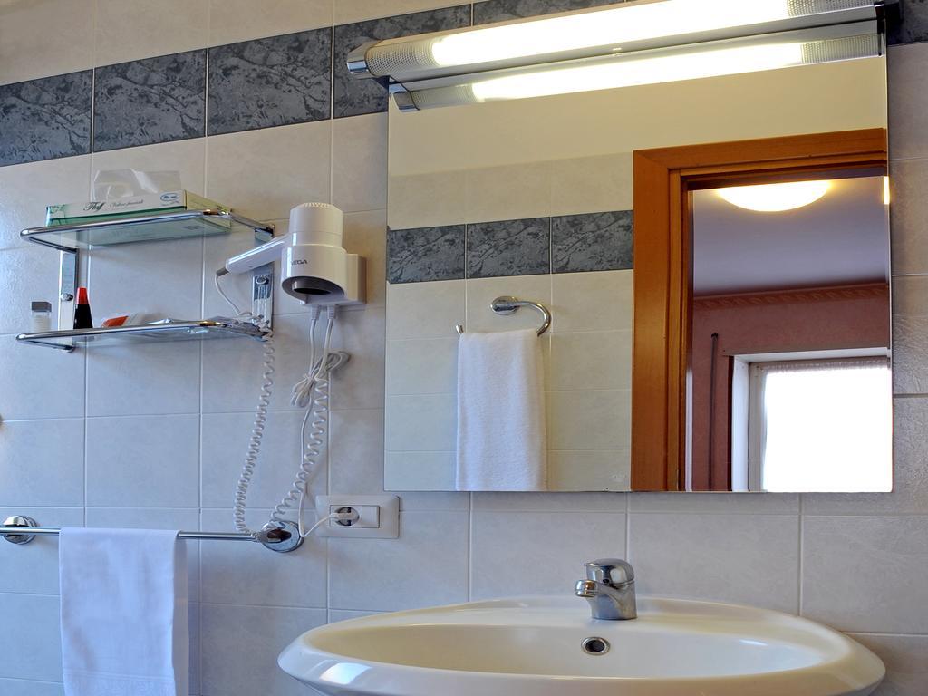 Tuscia Hotel Viterbo Quarto foto