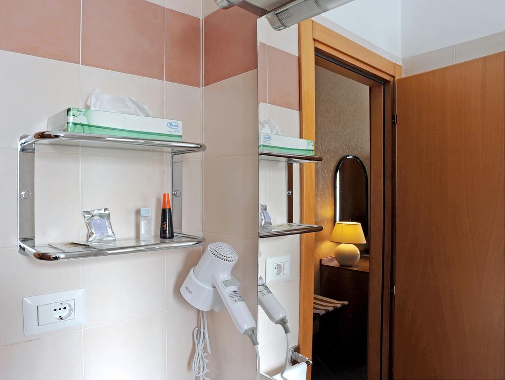 Tuscia Hotel Viterbo Quarto foto
